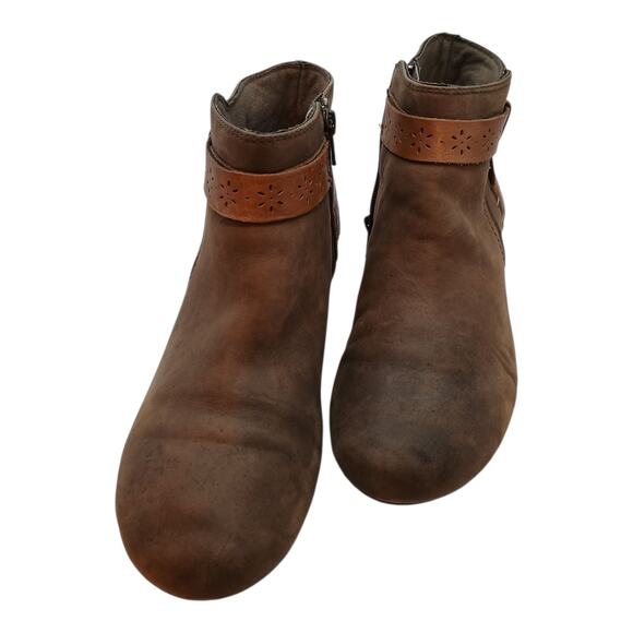 Rockport Cobb Hill Ankle Joy Booties Soft Leather Brown Strapy Women's Size 8M - Picture 1 of 10